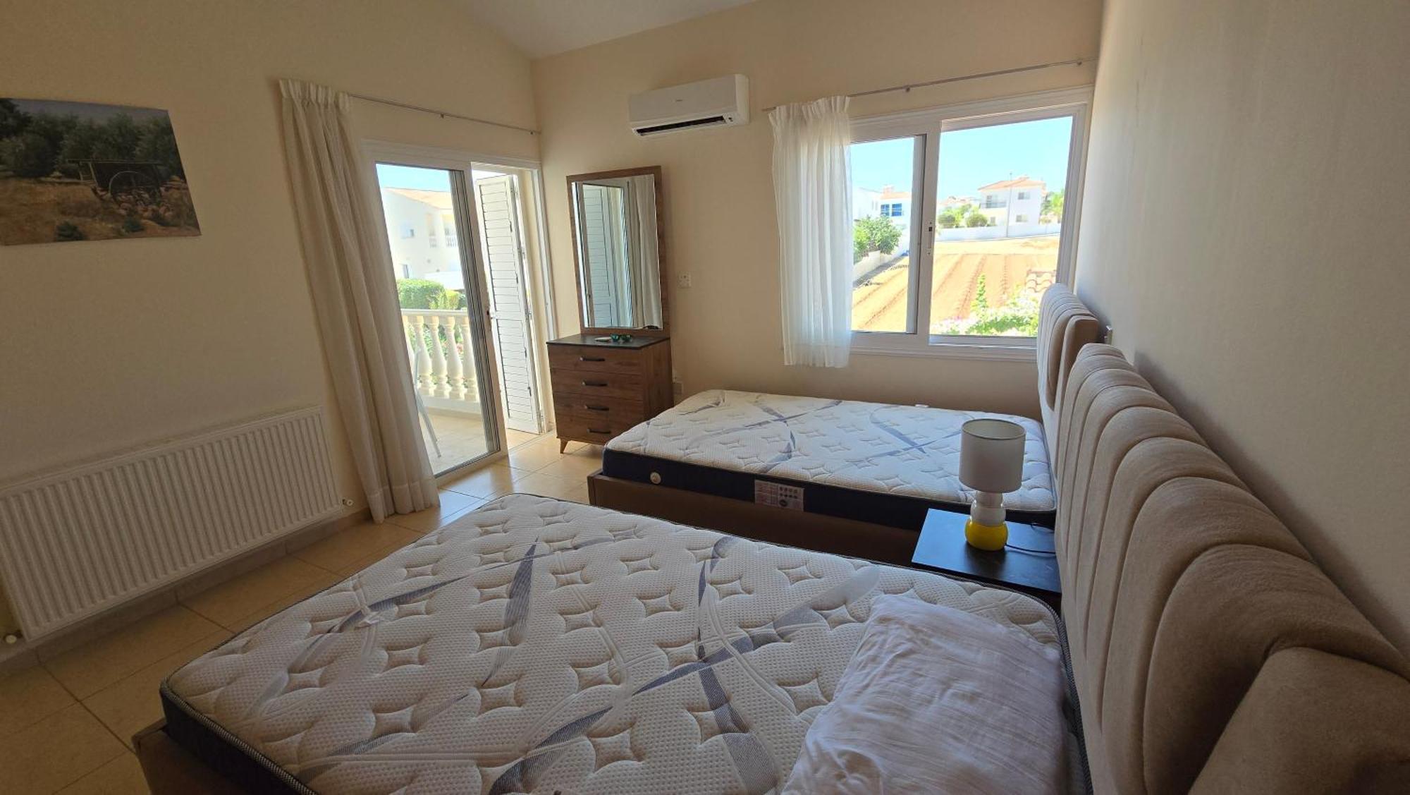 Villa Dafni Paralimni Luaran gambar